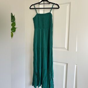 Green maxi dress